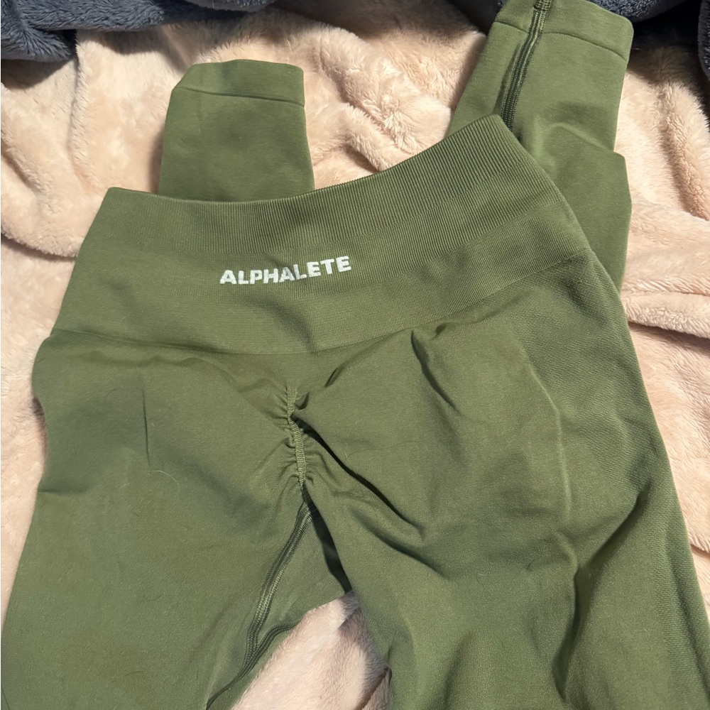 Alphalete amplify leggings